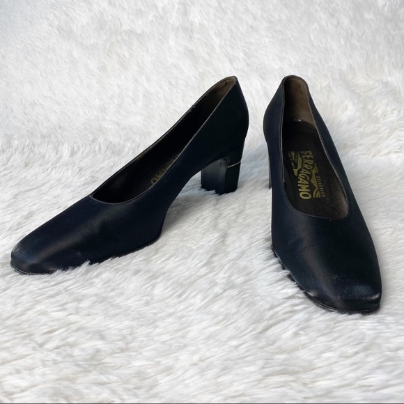 Salvatore Ferragamo Vintage Nero Square Cranny Block Heels Women's Size 8.5B - Picture 6 of 12